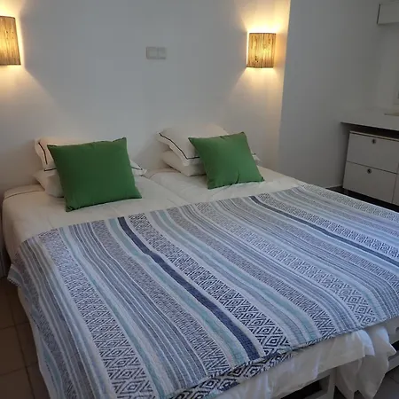 Great Value 5 Mins To De Rocha Apartment *