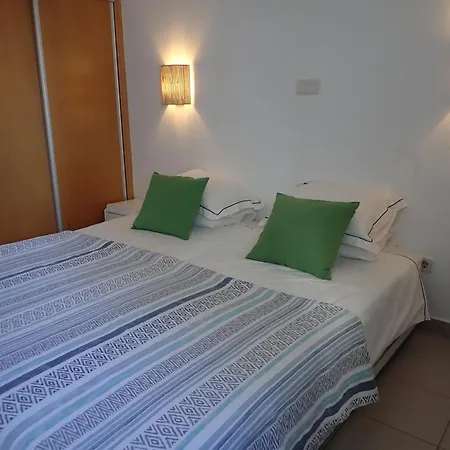 Apartment Great Value 5 Mins To De Rocha Portimao
