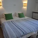 Great Value 5 Mins To De Rocha アパート *