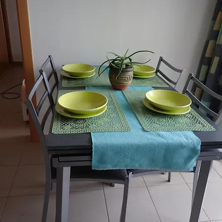 Great Value 5 Mins To De Rocha *